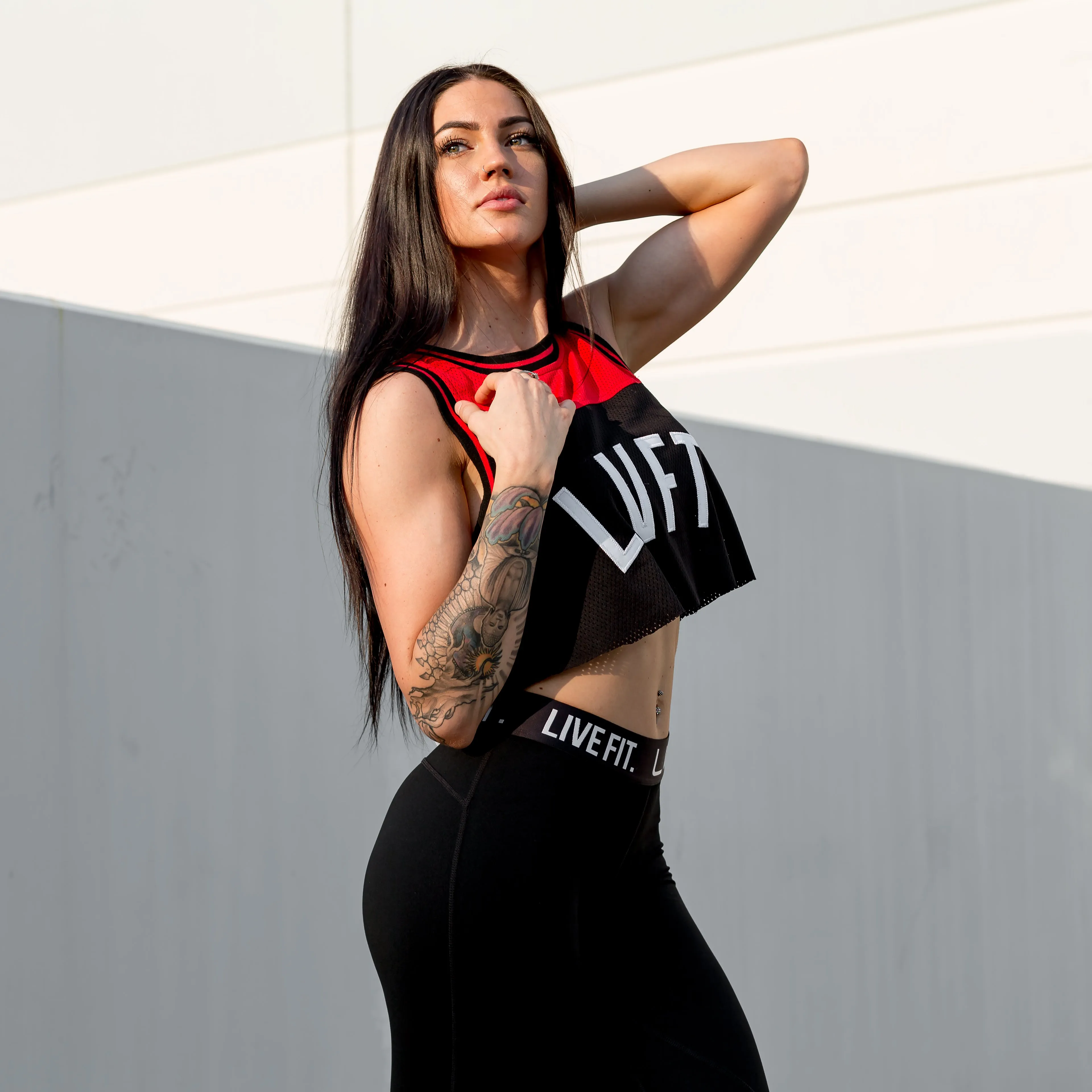 Baseline Crop Jersey - Black / Red