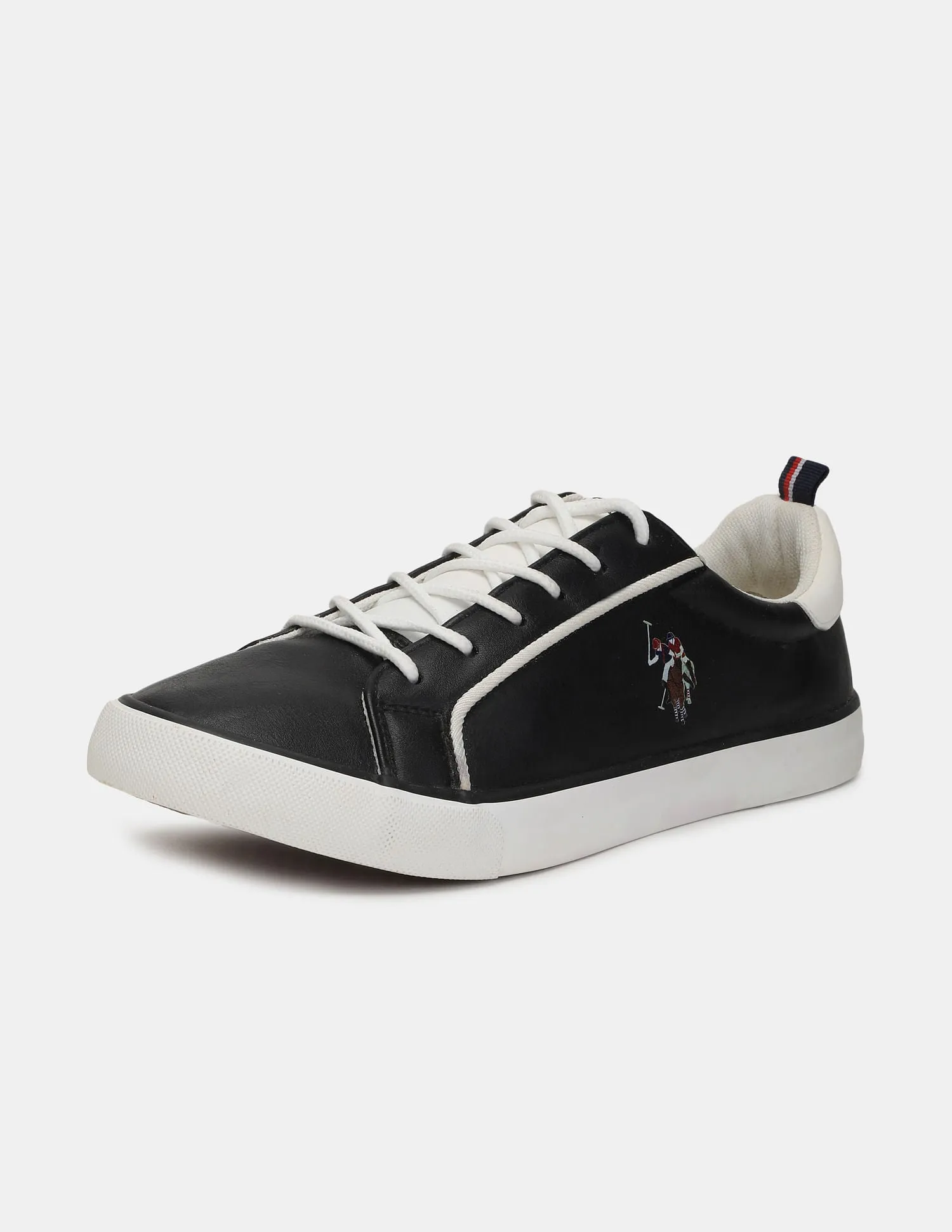 Contrast Sole Cushioned Apollo Sneakers