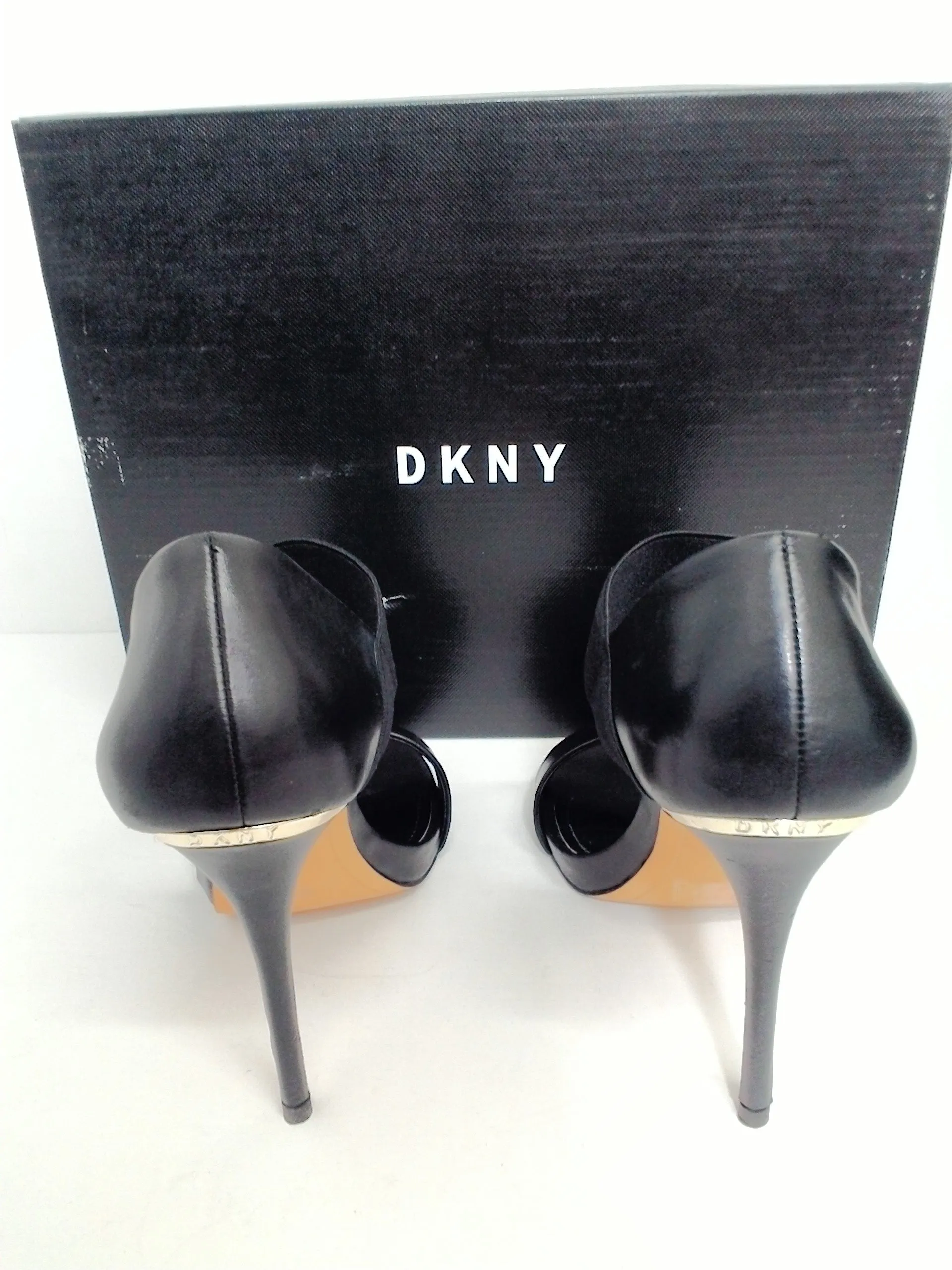 DKNY Black Heel Leather and Fabric Upper Size 7