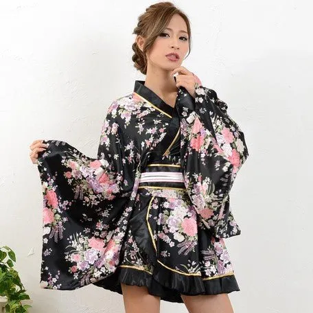 Kimono / Yukata Dressing